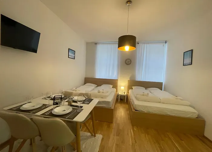 Cozy In 6-monthly Only *